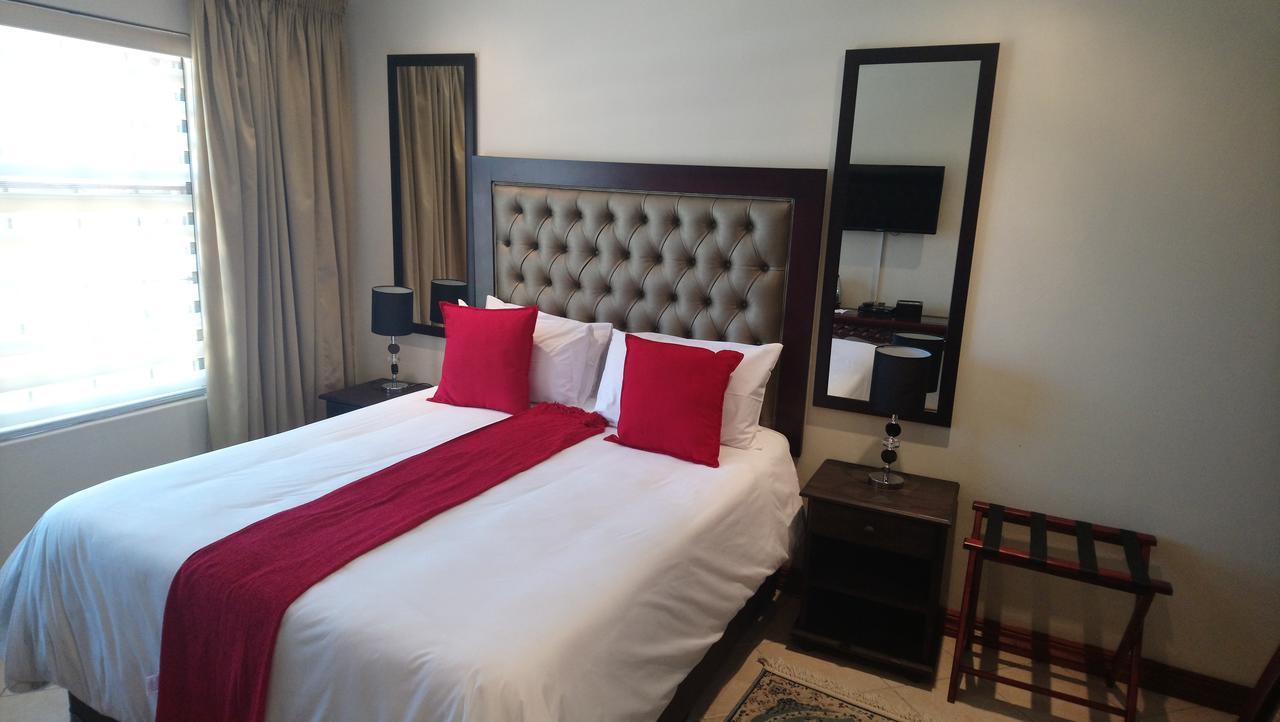 Lily White Guest House Centurion Kültér fotó